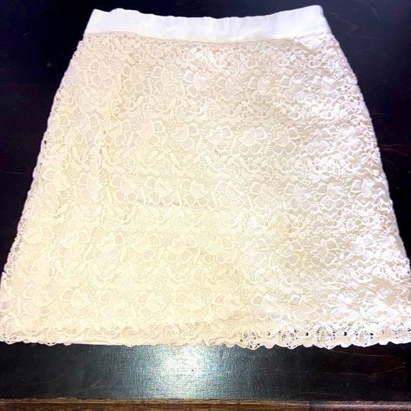 Loft crocheted lace a line cream skirt 100% cotton fully lined sz 4 tall - Picture 1 of 11